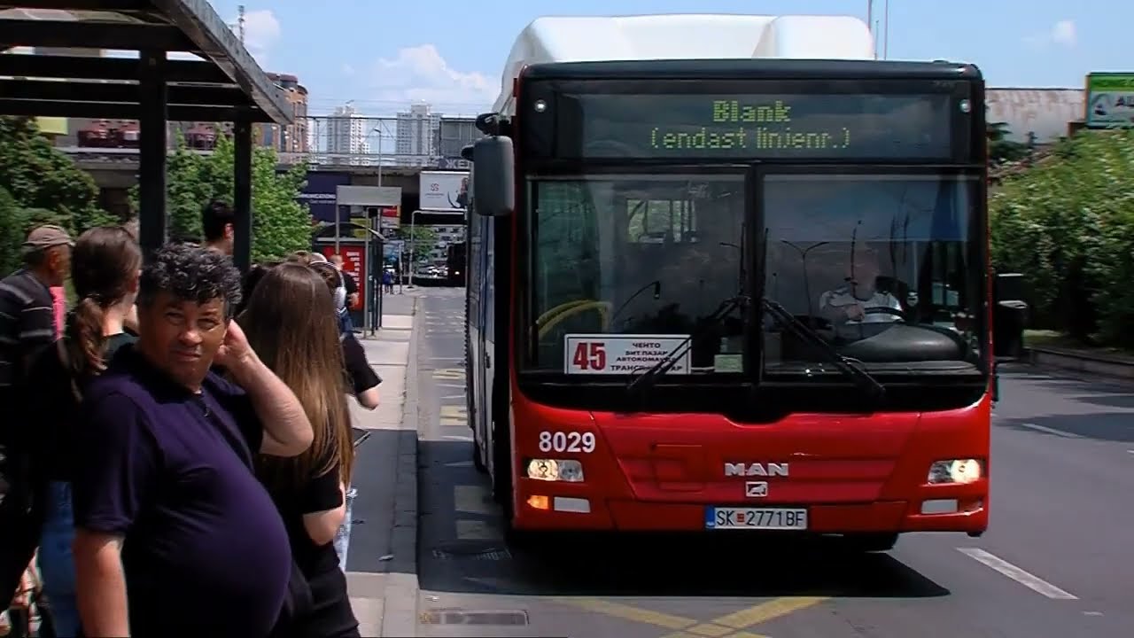 Приватните автобуси се вратија на скопските улици