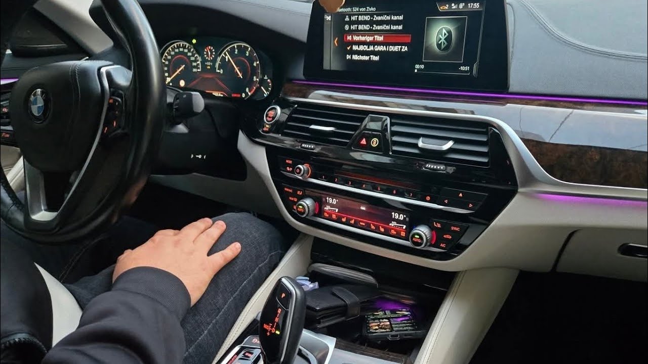 Daliborka se masira u Zivkov novi bmw 5-cu