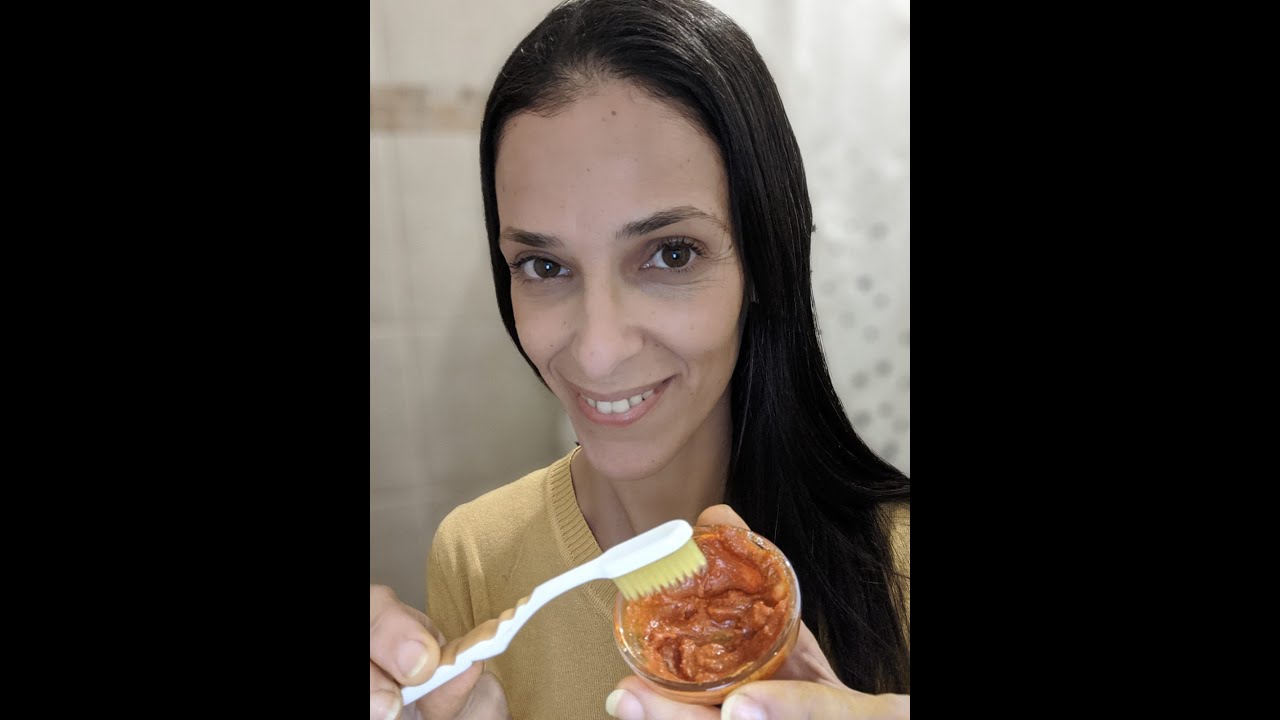 איך להכין משחת שיניים לחיטוי והלבנה מכורכום