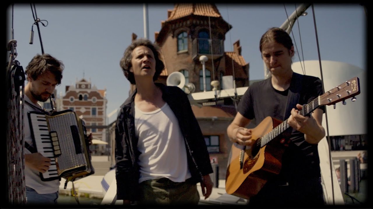 Felix Meyer * Nordwind (im Hafen von Stralsund)