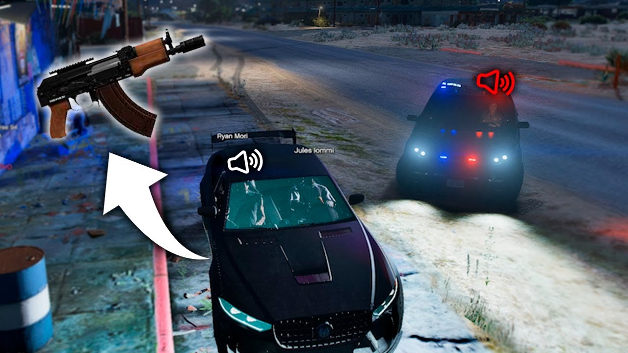ESCAPANDO DE LA POLICÍA CON UN AK [GTAHUB]