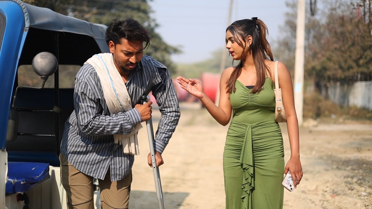 रिक्शा वाला बना IAS officer |Waqt sabka badalta hai | sabji wala |don't judge a book by it's cover