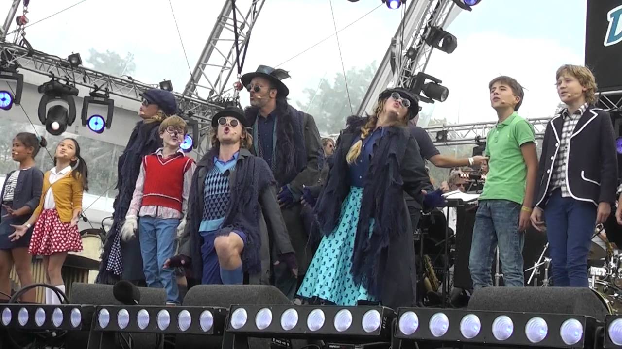 Dolfje Weerwolfje op de uitmarkt van 2016