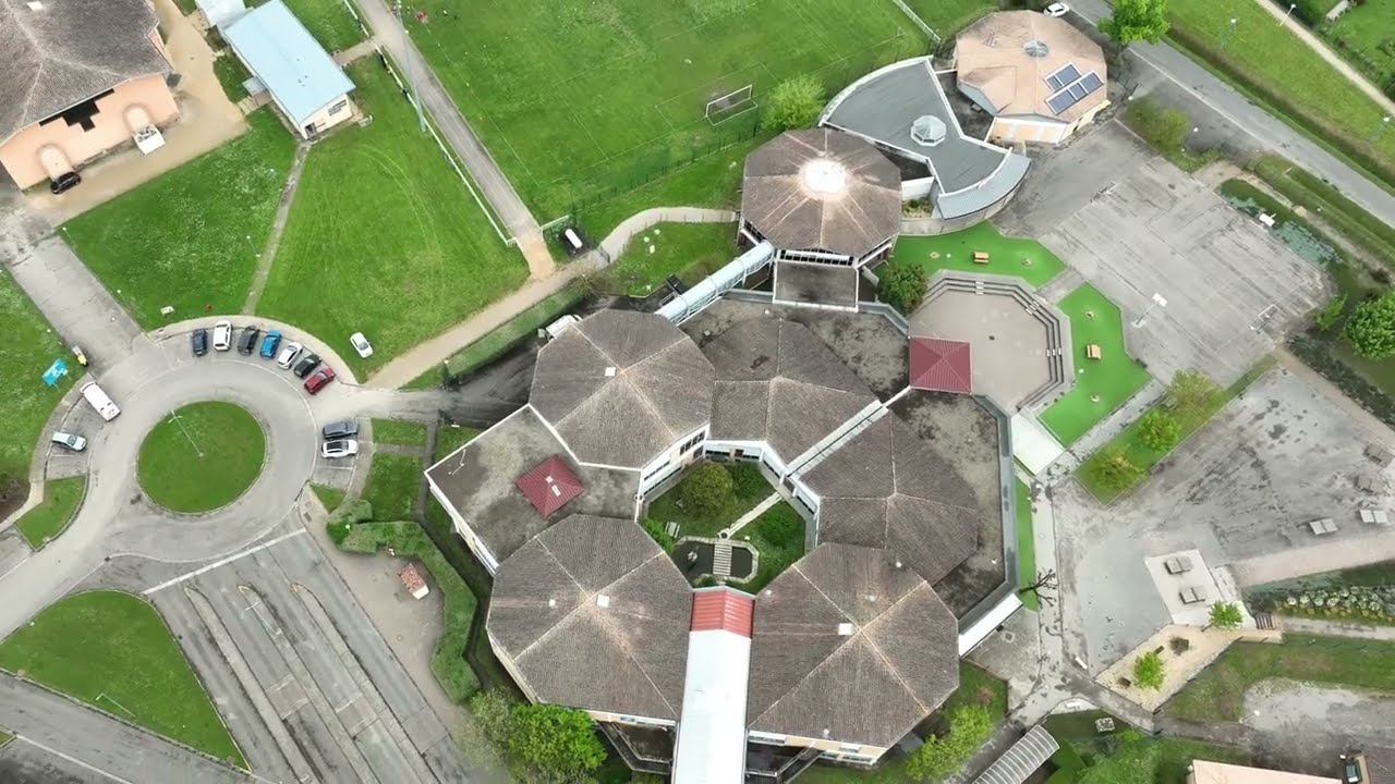 Photogrammétrie et modélisation 3D par drone  d'un collège