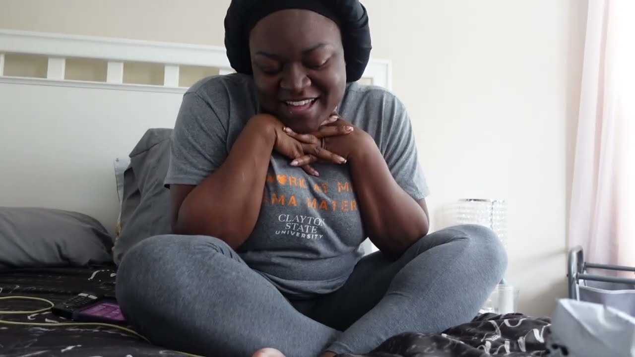 Making my cousin Graduation Cap and Stole part 1