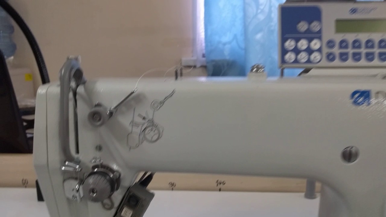 Durkopp Adler 272 визуальный обзор промышленной швейной машины.