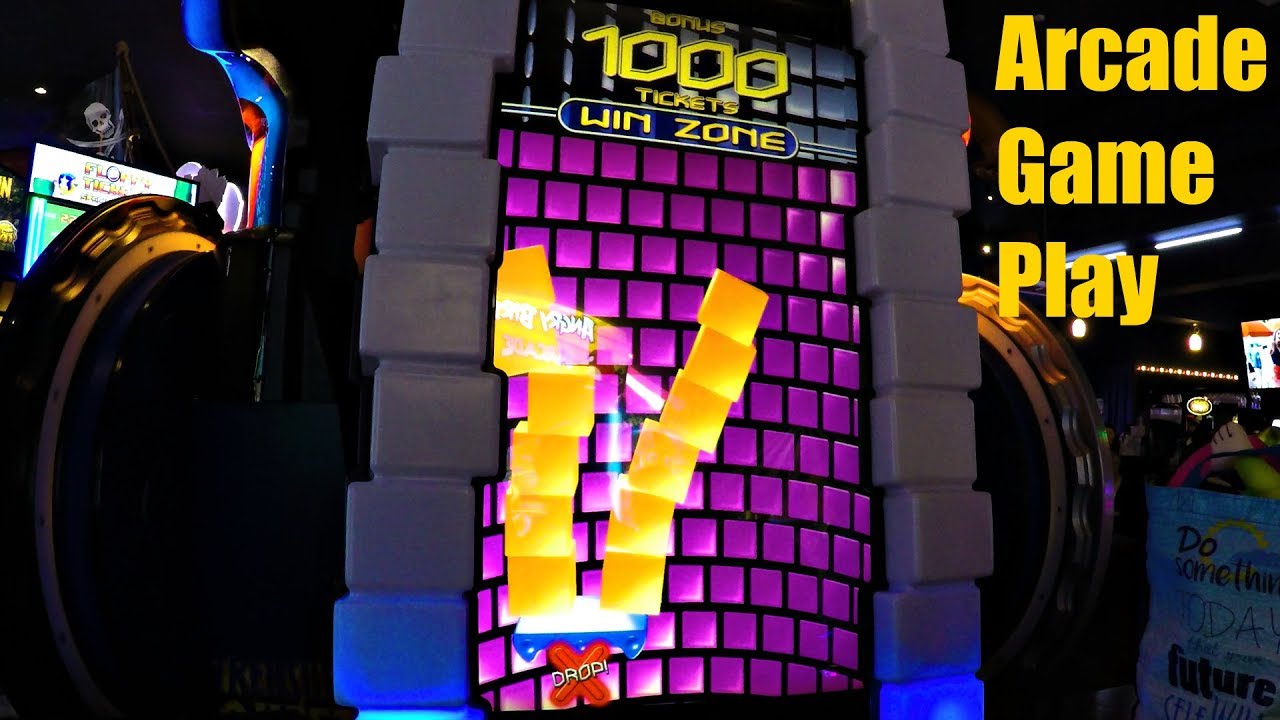 Dave & Buster's Arcade Jackpots Game Play! アメリカのゲームセンター