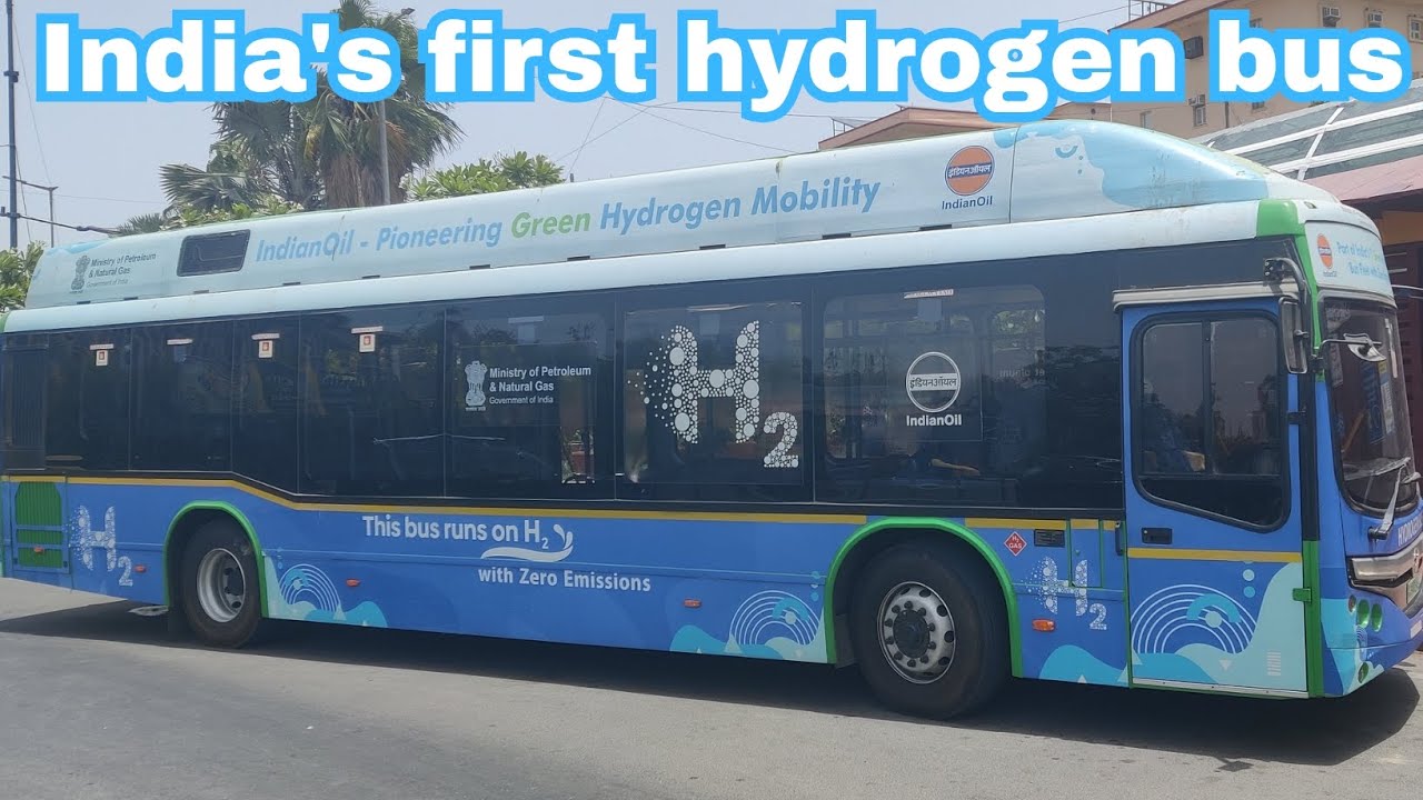 India Ki Pehli Hydrogen Bus 😱 | Delhi DMRC Experience