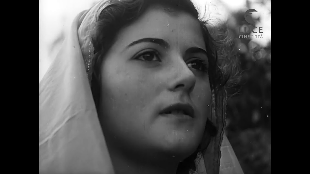 UNA CANZONE   - un film di Alice Rohrwacher