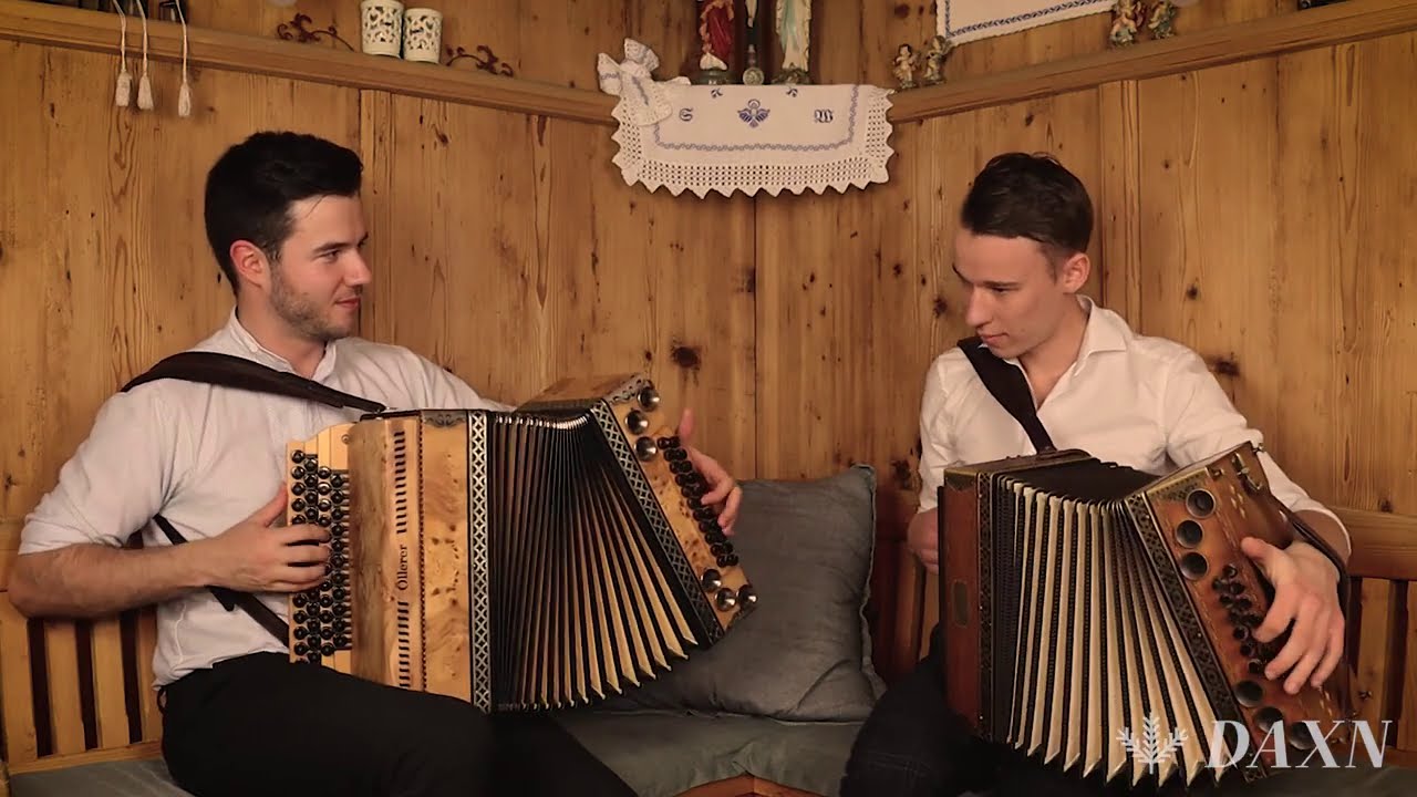 Leit'nalm Polka - Steirische Harmonika - Leit'n Toni jjun. & Dominik Meißnitzer - DAXN