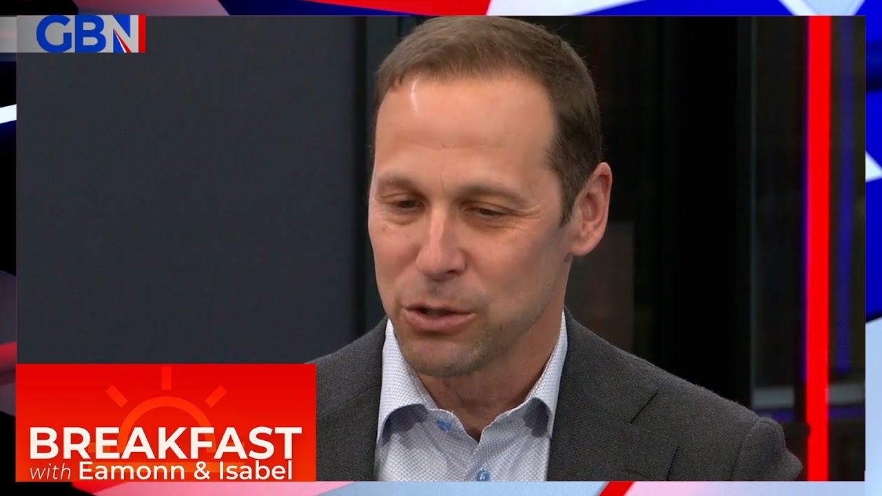 Bestselling writer Gregg Hurwitz joins Eamonn & Isabel to discuss his new book &lsquo;The Last Orphan&rsquo;
