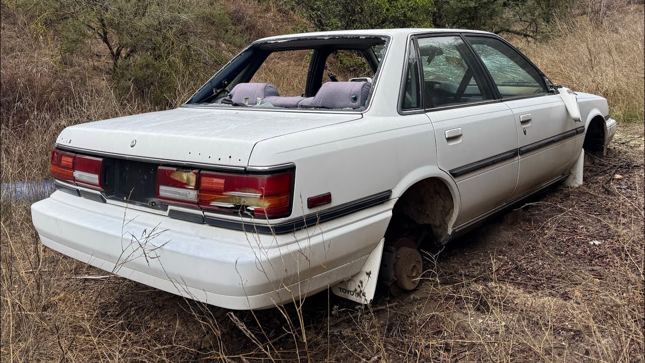 3 VEHICLES FOUND IN THE HILLS OF BEAUMONT CALIFORNIA.