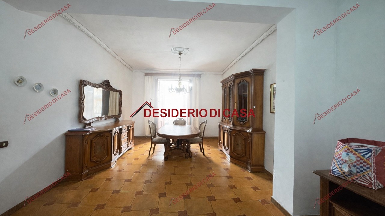 Bagheria: Soluzione 240 Mq - Rif. VRC21021