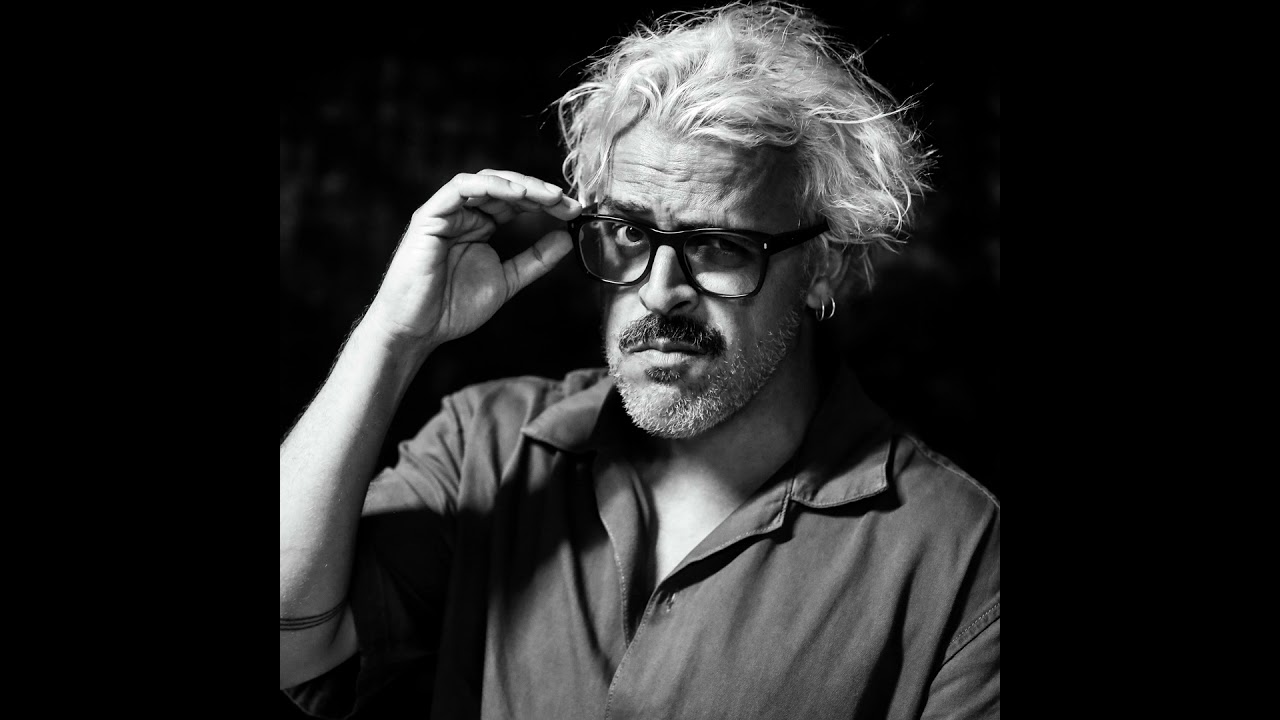 Manuel Pureza (parte 1): “O humor é um bom truque para a passagem do tempo não ser tão penosa. É ...