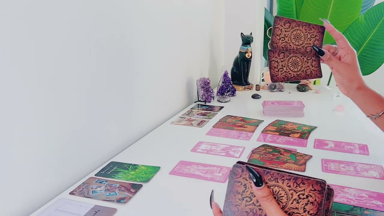 Scorpio | They Want You ....But Have NO IDEA If You Feel The Same! - Scorpio Tarot Reading