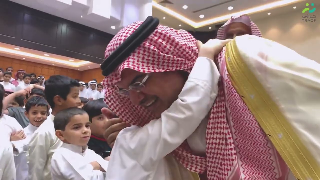 صاحب السمو الأمير منصور بن محمد بن سعد آل سعود يقيم مأدبة إفطار لأبنائه في جمعية تراؤف