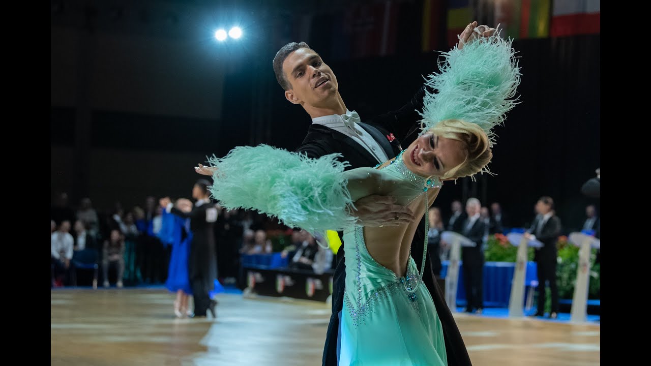 Davide Corrodi & Maja Kucharczyk | World Championship Standard 2022 | Quickstep