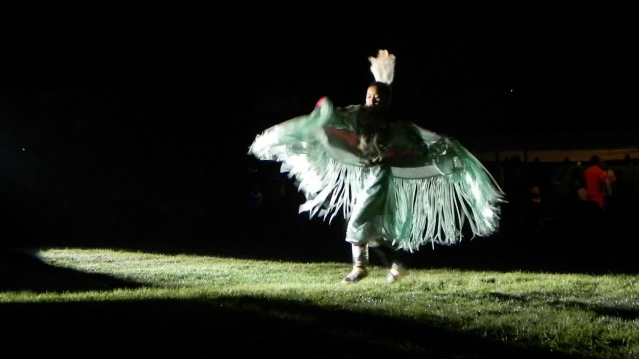 Women's Fancy Spotlight Special Oneida Powwow 2017
