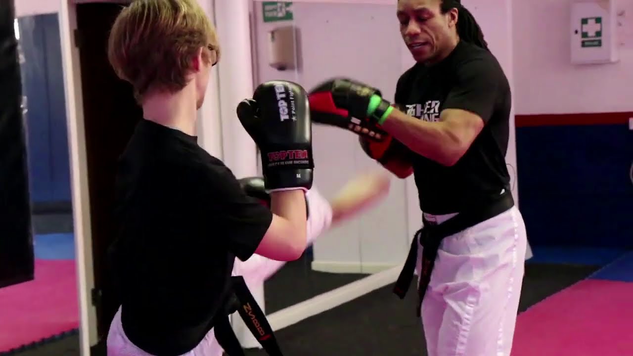 Point Fighting Drill 18: Intermediate Pad Drill | Sharpen Speed, Timing & Combos for Competition!