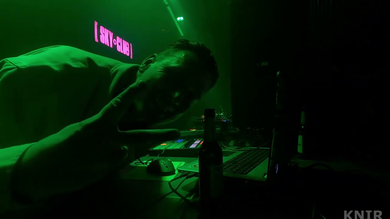 Perry live! ehem  zehnvierzig @ SELTSAMER FRÜHLING SKY CLUB Leipzig 11 05 2024