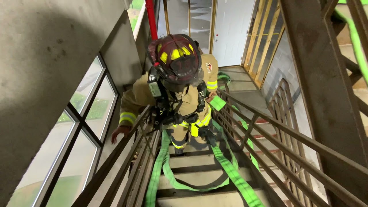 High Rise Pack Deployment Wet Stretch