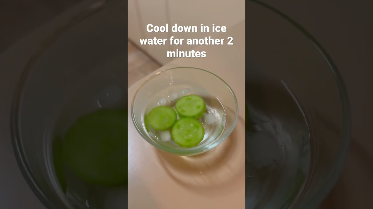 Feeding cherry  shrimp cucumber for the first time.