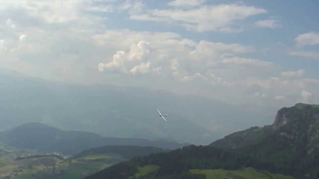 Die Alpenpremiere des EMS Ventus 2cx im Maßstab 1:2,5