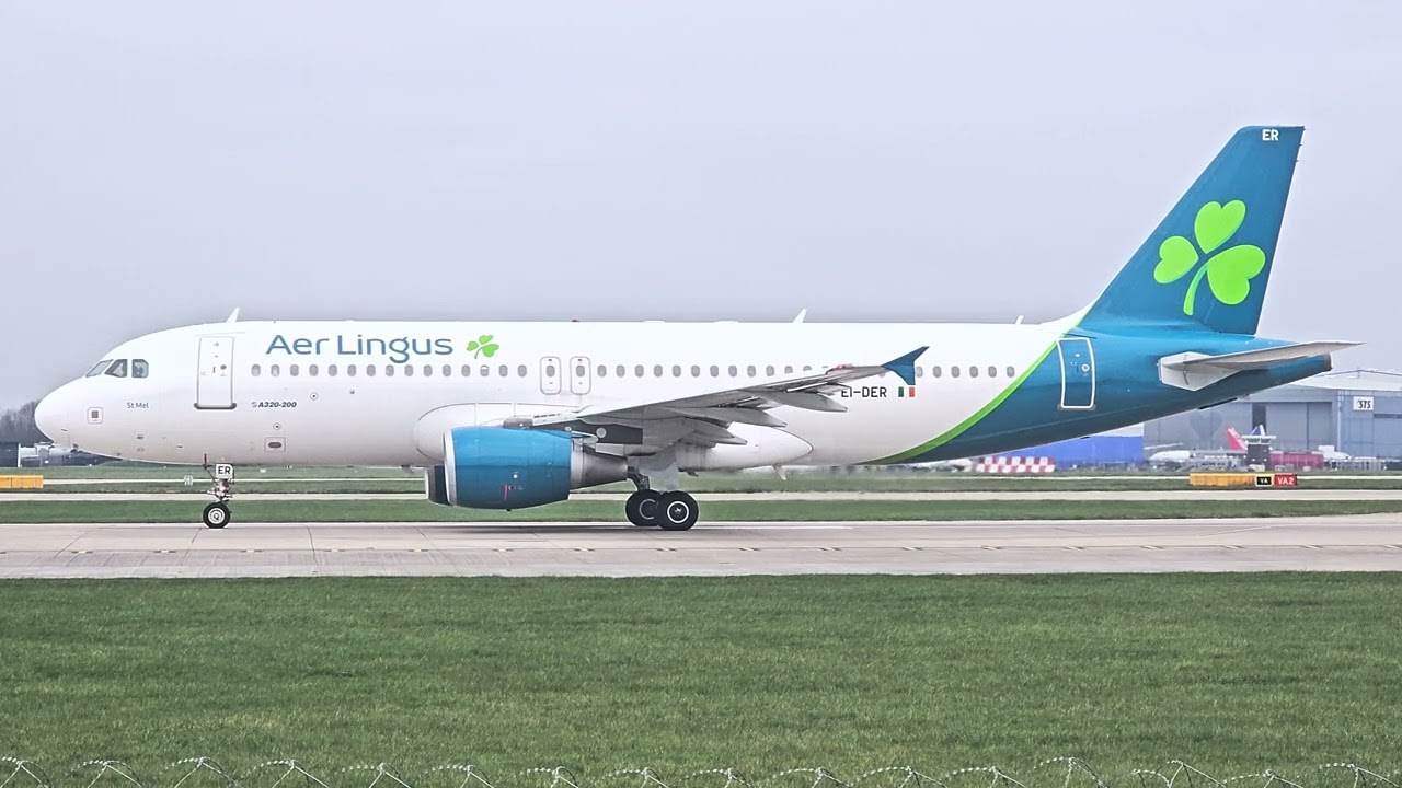 Variety of planes (Manchester Airport)