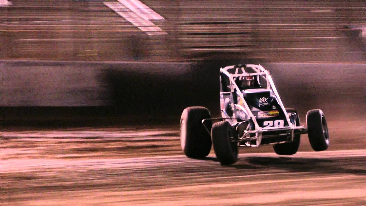 Oval Nationals 2011 - Cracks