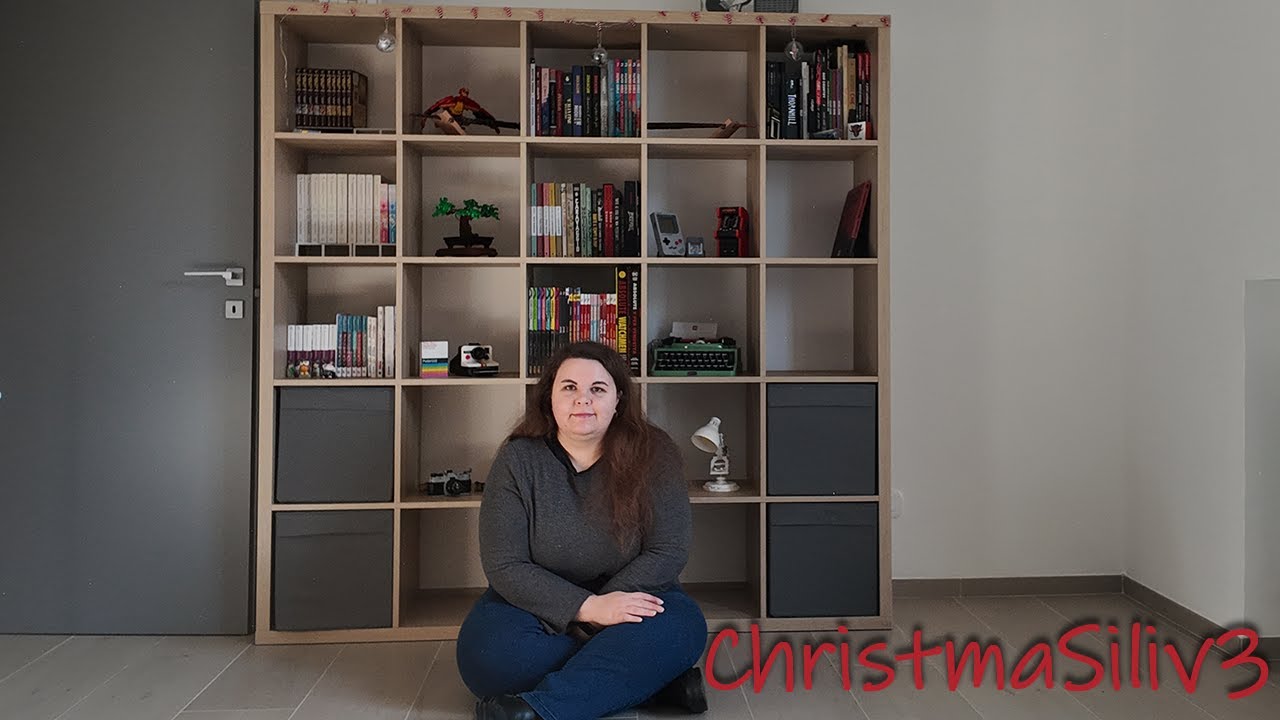 Scopriamo la mia libreria nel bookshelf tour (Vlogmas 19)