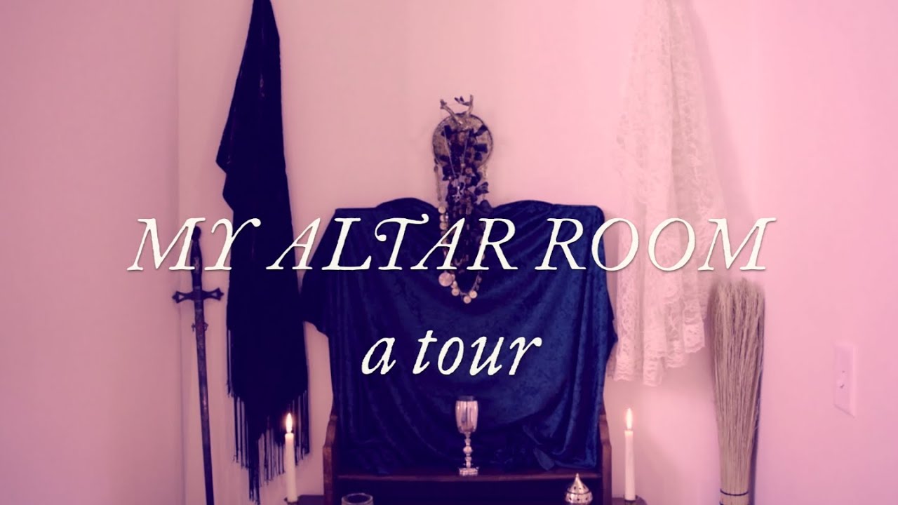 Altar room tour / Witch-niche
