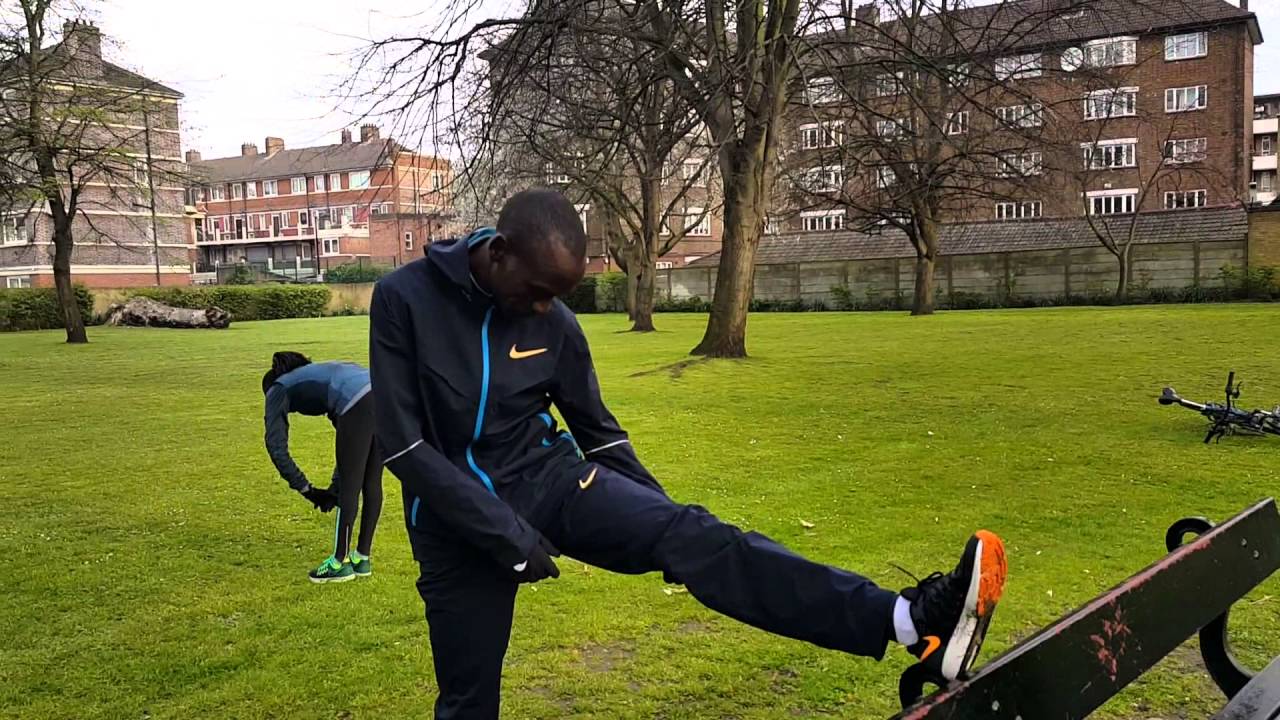 LONDON MARATHON 2016 WEEK | Eliud Kipchoge Gets Ready