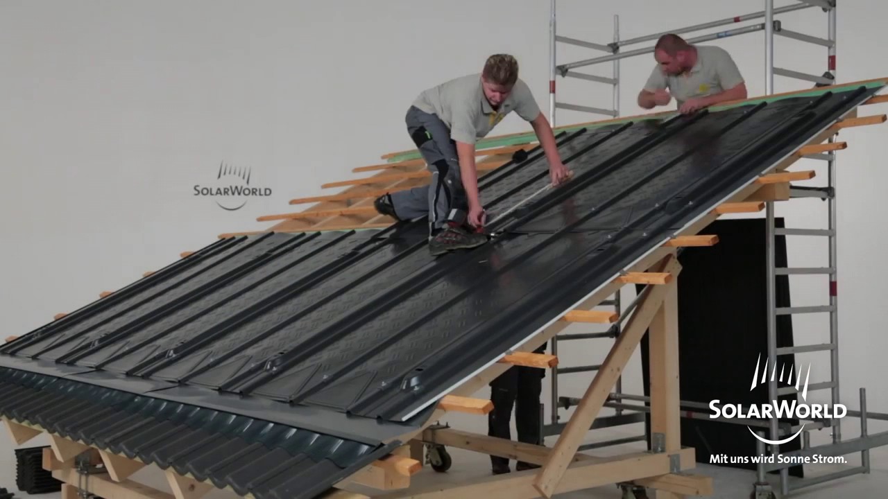 Panele fotowoltaiczne zamiast dachówki