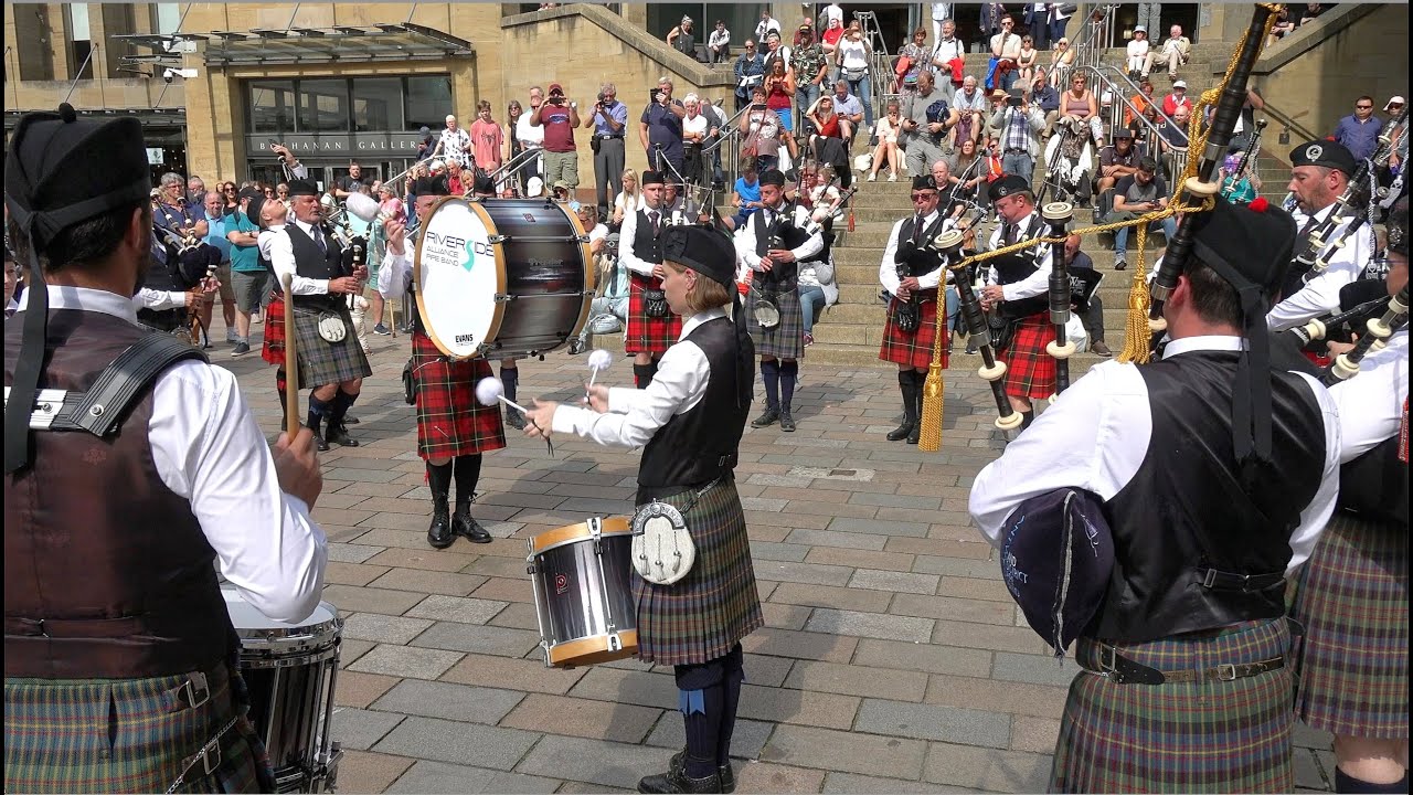 Riverside Alliance Pipe Band playing Green Hills set during 2023 Piping Live in Glasgow City centre