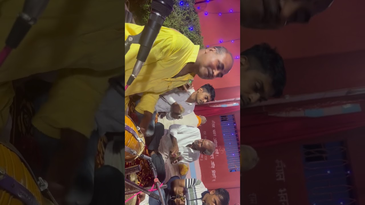 Hari kirtan , hare Ram Hare Krishna