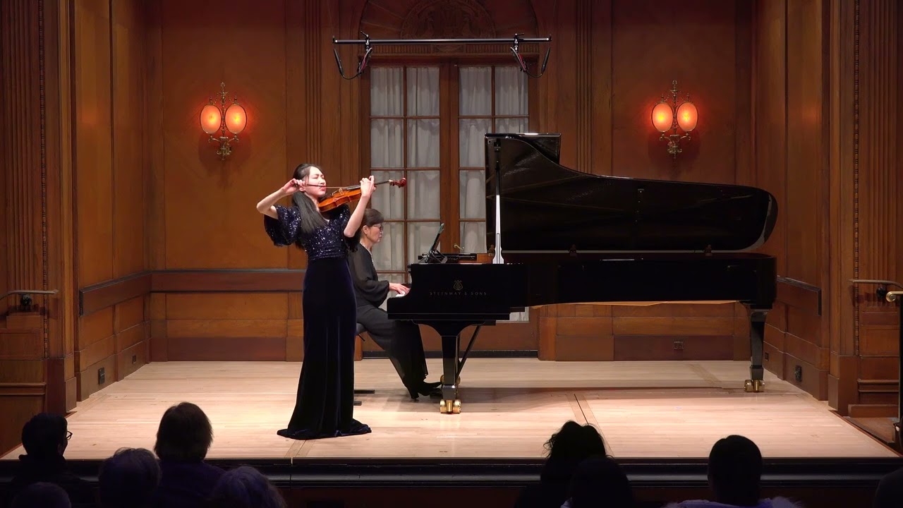 Sibelius Violin Concerto in D minor, Op.47 | Corina Deng