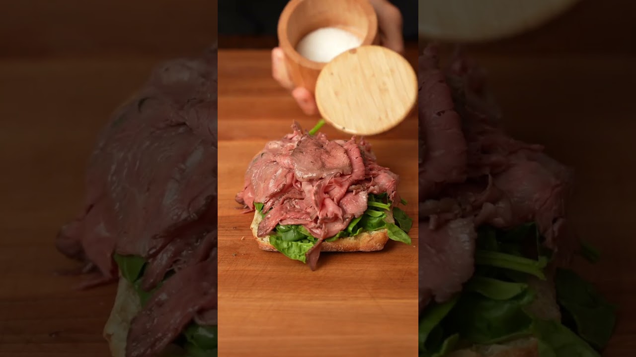 Simple Sandwich Series #54: Roast beef breakfast sando #shorts