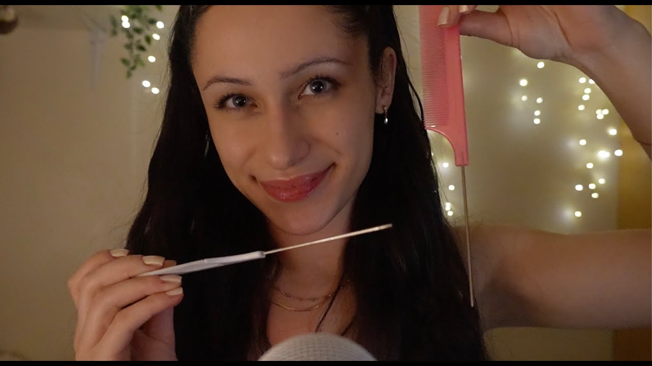 ASMR - милая девушка-лесбиянка поправляет вам пробор ❤︎⁠ шепчет и говорит тихим голосом #wlw