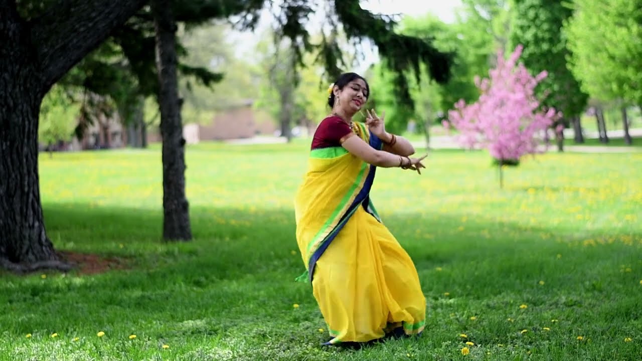 Rabindra Sangeet Mashup I Dance Cover I Soumita Das