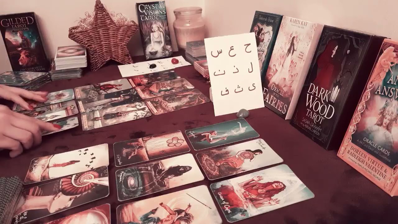 من مهووس بك و يراقبك سرا و لماذا؟ ما هي مشاعره و نواياه تجاهك؟ #من_يراقبك_سرا #من_يتابعك