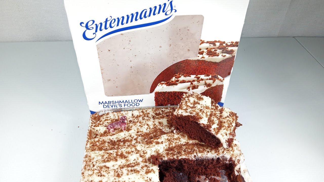 Unboxin Doxin - Entenmann's Marshmallow Devil's Food Iced Cake