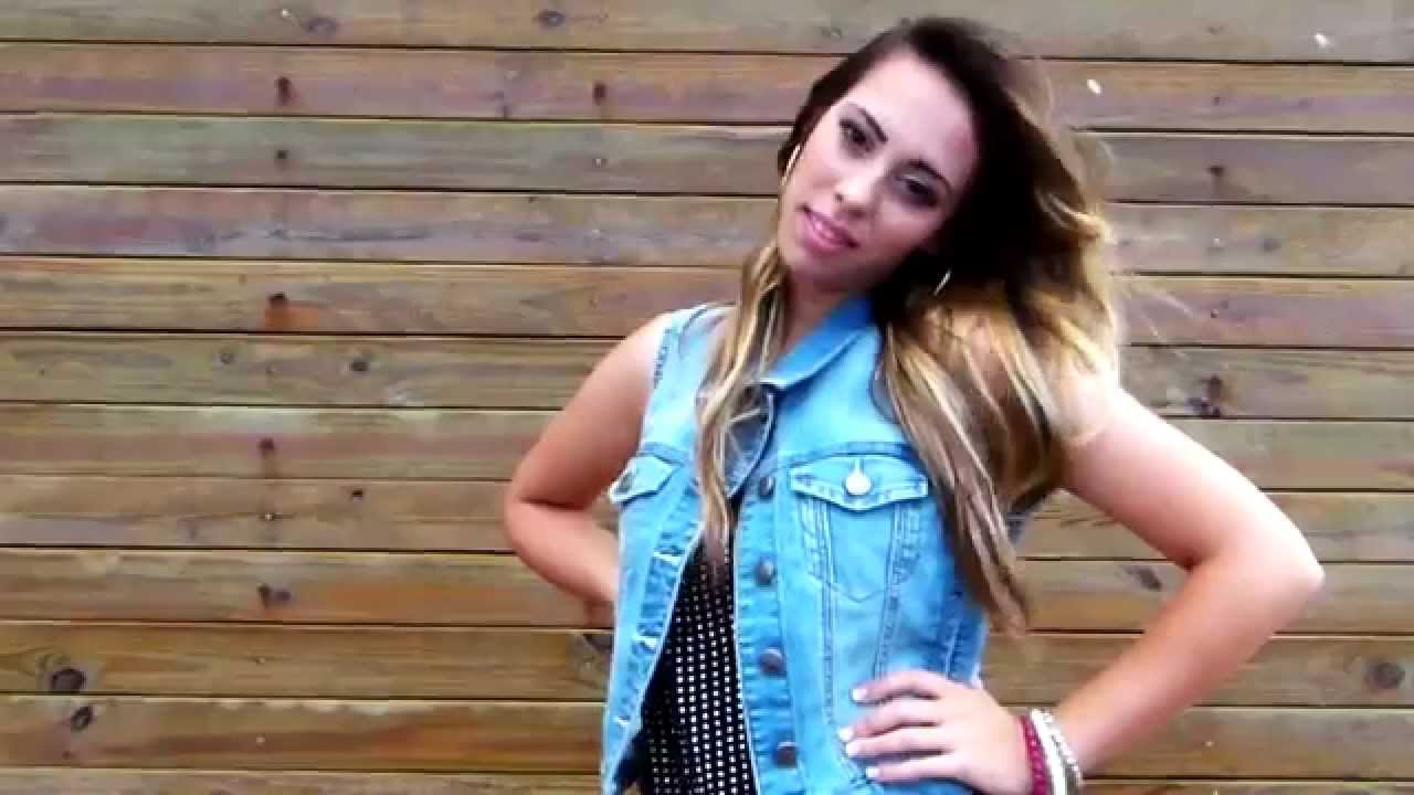 Obsessed (Spanish Version) Paola