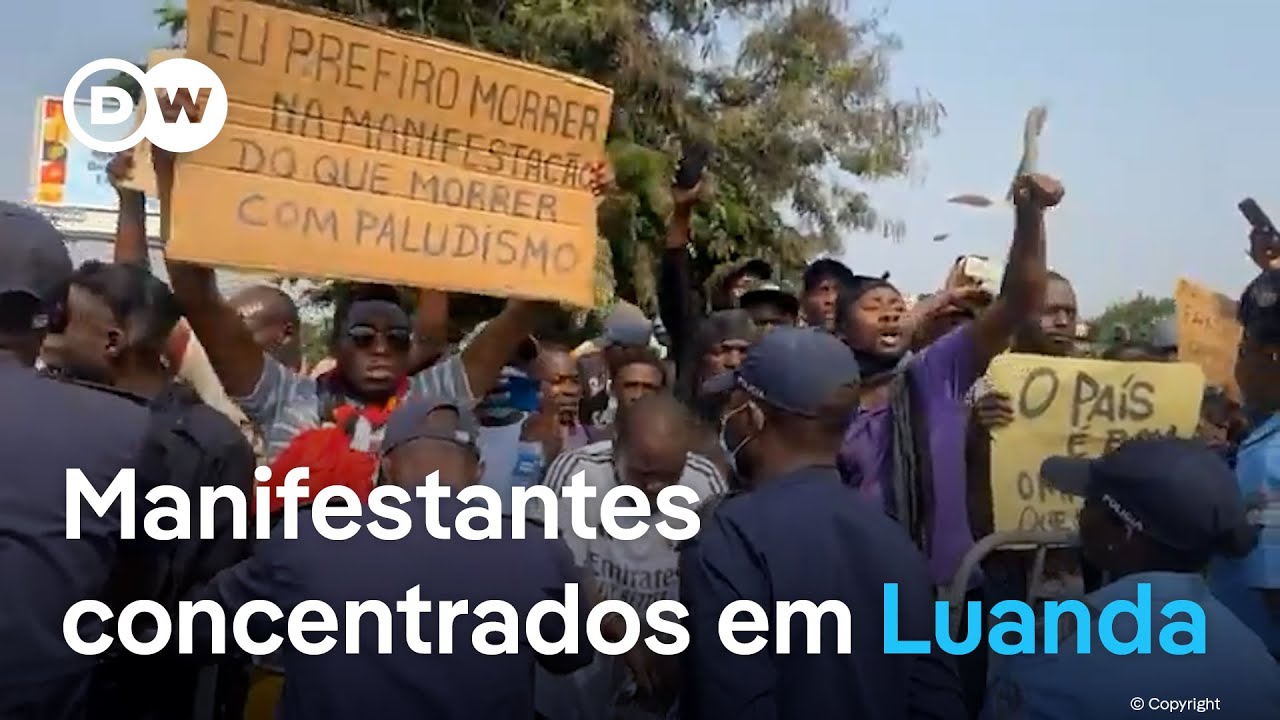 Angola protestos | Manifestantes concentrados em Luanda