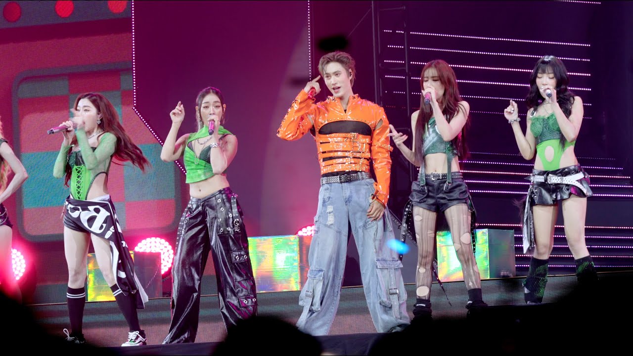 [4K] Born this way + Vroom Vroom - Gemini ft. 4EVE #GFAWAKEConcertD1