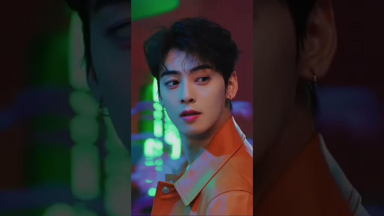Cha Eunwoo&rsquo;s visual in Candy Sugar Pop MV (Astro)