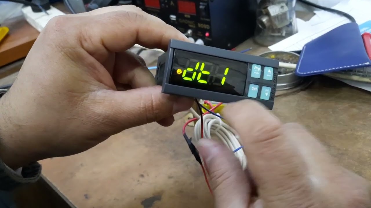Configuración de controlador de temperatura Carel I33