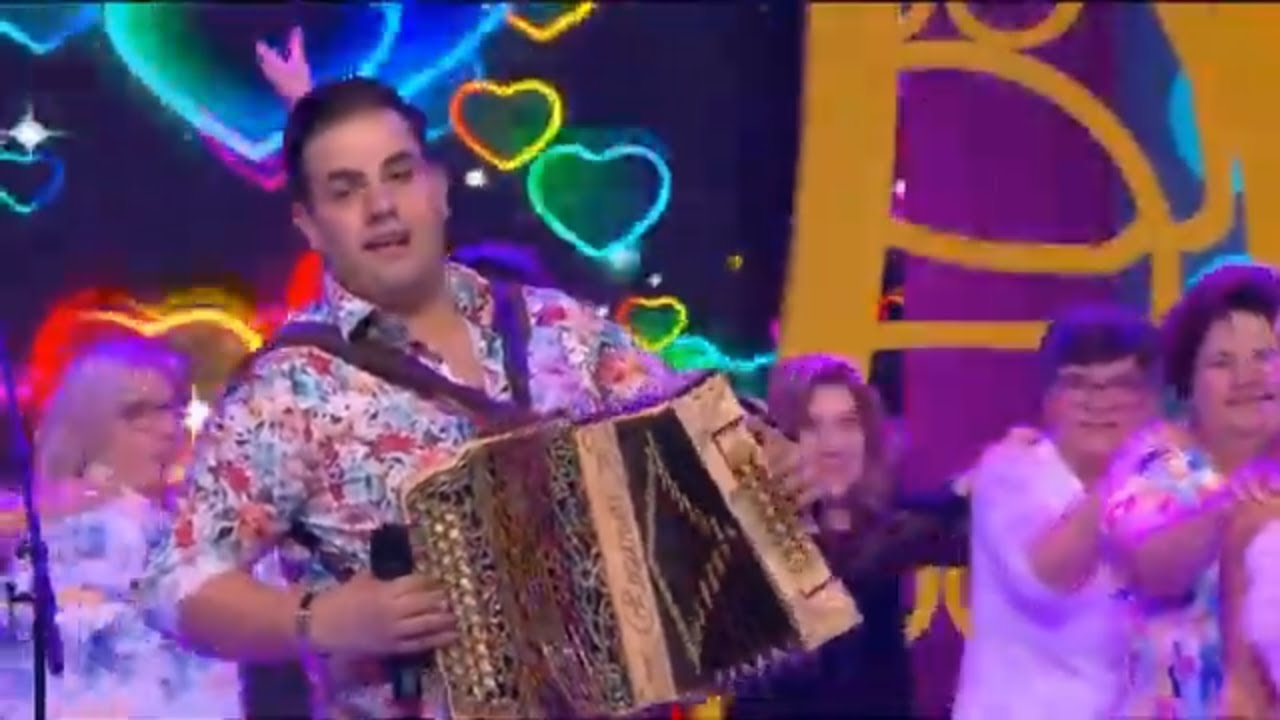 Victor Rodrigues - Quero um beijo teu (TV)