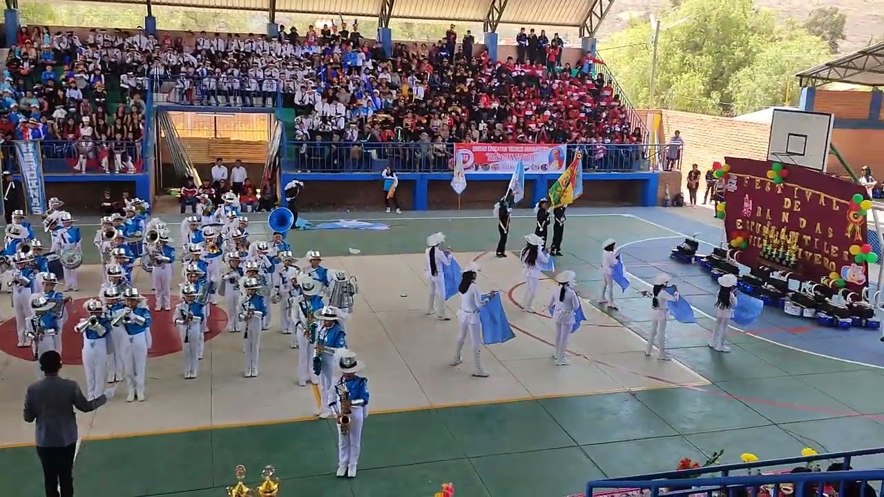 banda de Música Unidad Educativa HEROINAS de QUILLACOLLO. Presentación en Villa Rivero 2024