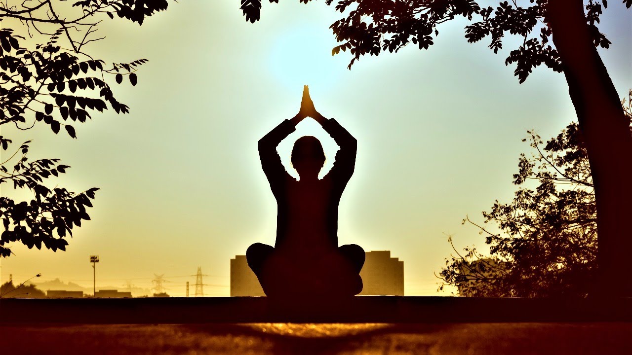 YOGA AND ZEN MEDITATION MUSIC RELAX MIND BODY |  DEEP RELAXATION SPA MUSIC..
