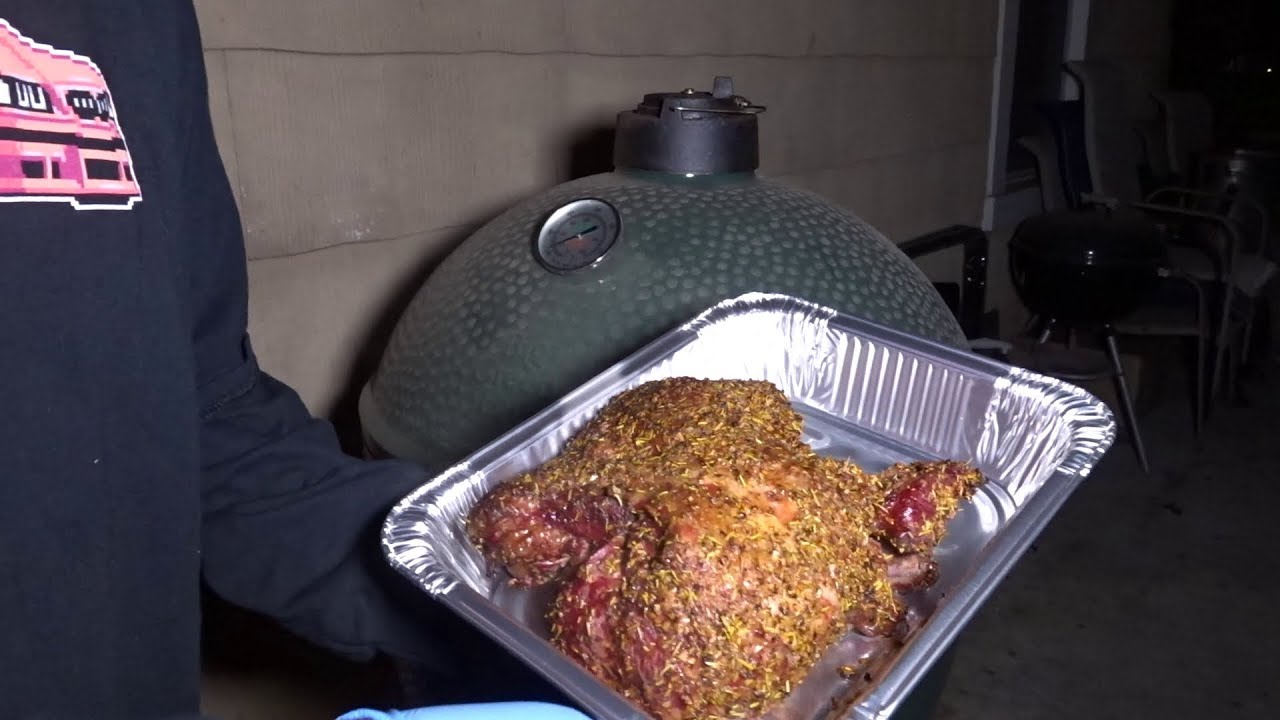 SDSBBQ - Smoking Lamb on the Big Green Egg